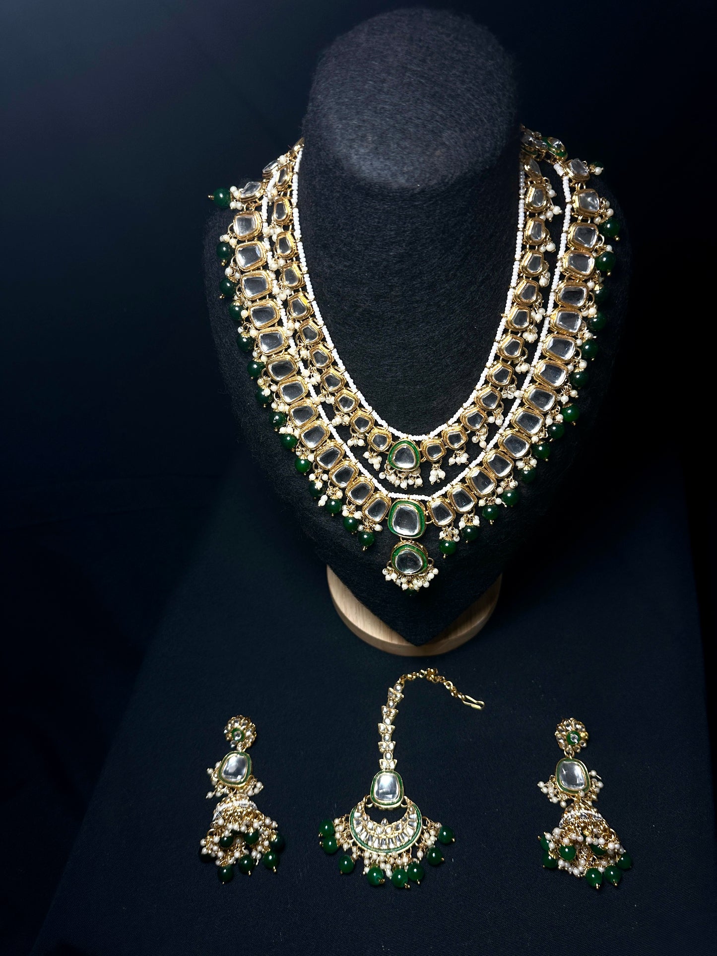 Traditional Kundan Polki Necklace Set with Earrings and Maang Tikka